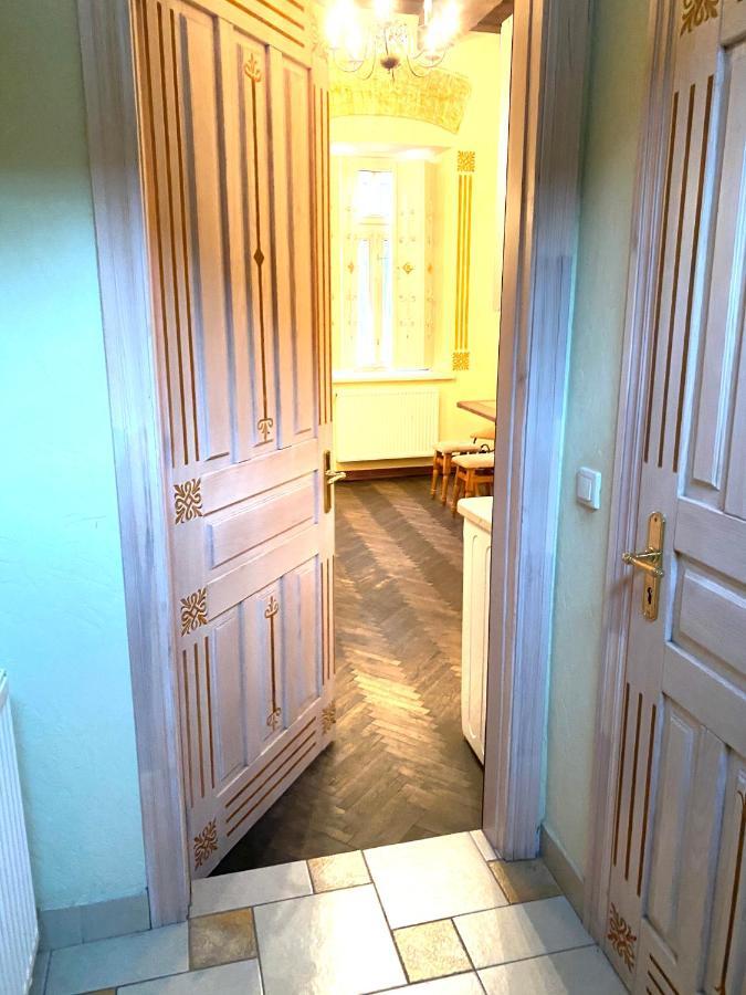 Квартира В Центрі На Вулиці Валова 21 리비프 외부 사진
